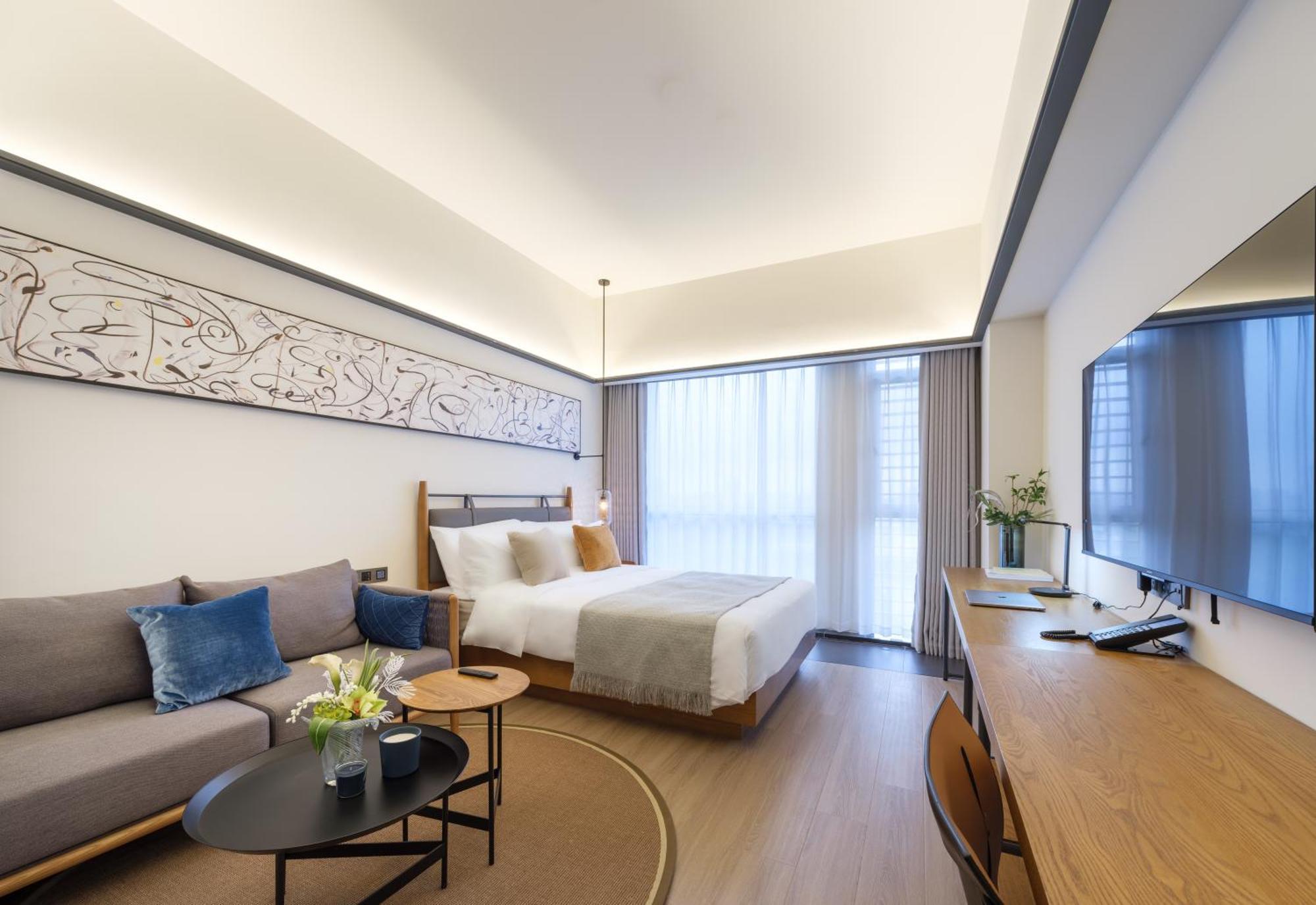 Hotel T 5*